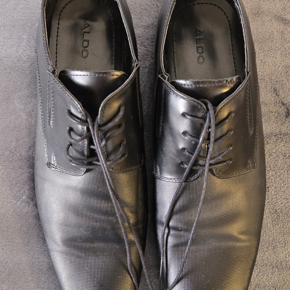 ALDO Men's Classic Black Oxfords